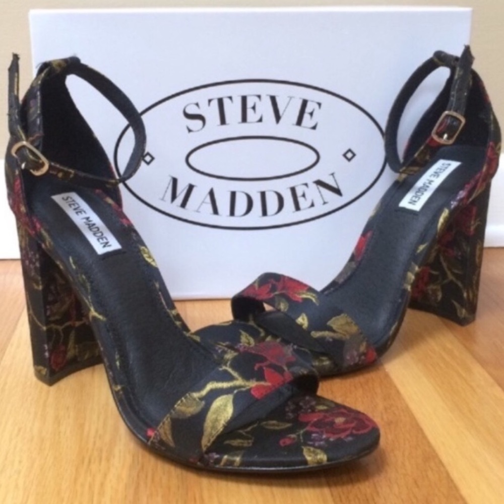 NEW Steve Madden Carrson Floral Block Heels
